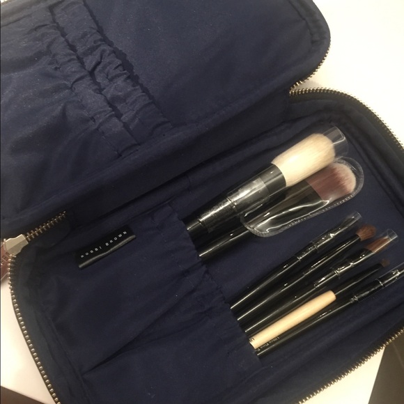 Bobbi Brown Other - Bobbi Brown’s Brush Set